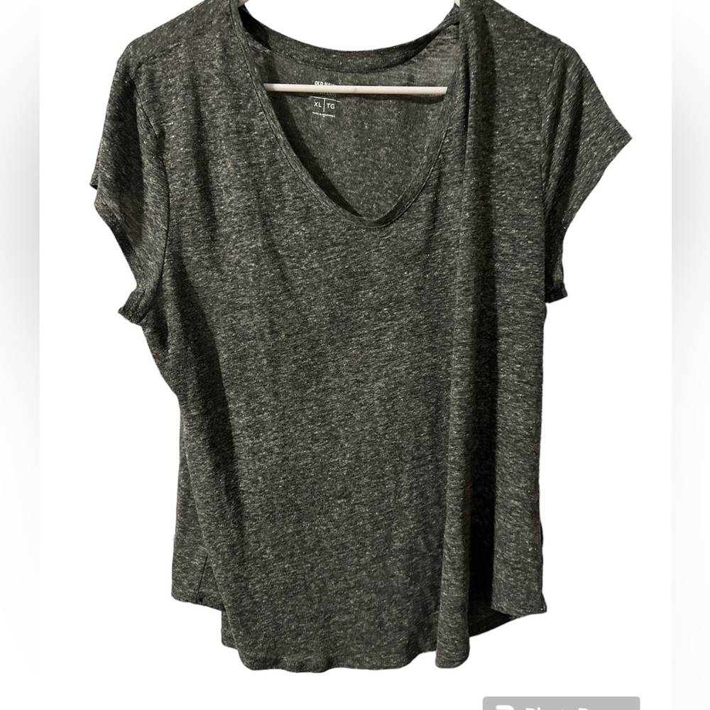 Two Xl old navy shirts